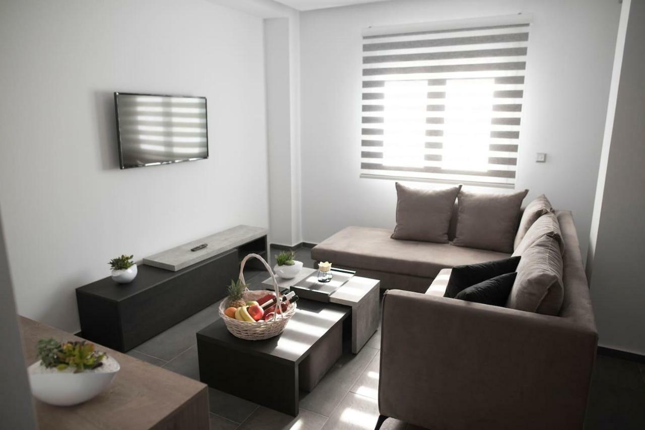 Lf Suites - Irene Thebes Buitenkant foto