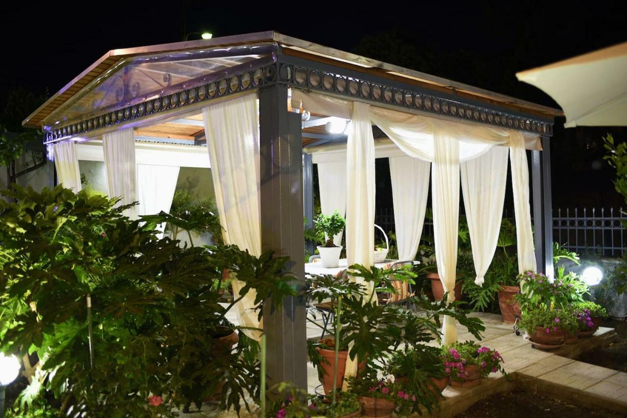 Lf Suites - Irene Thebes Buitenkant foto